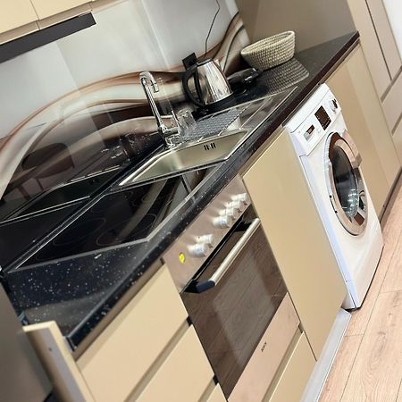 Heart Of Tirana Apartment Екстер'єр фото
